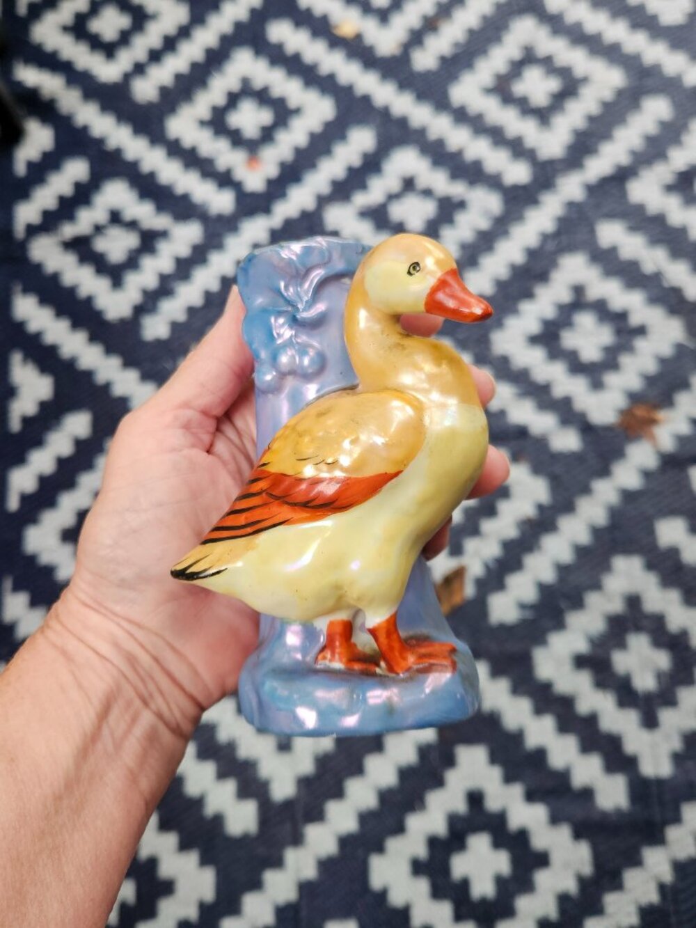 Vintage Majolica Lusterware Wall Pocket - Duck Flowers - Picture 2 of 9